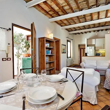 Apartment Lungaretta 97 *