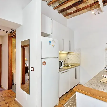 Lungaretta 97 * Roma